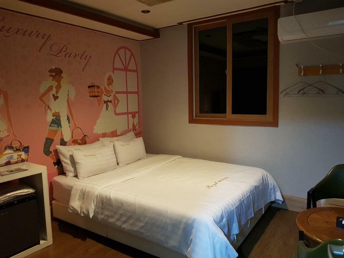 ホテル Pocheon Royal エクステリア 写真