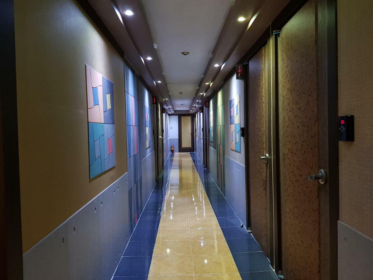 ホテル Pocheon Royal エクステリア 写真